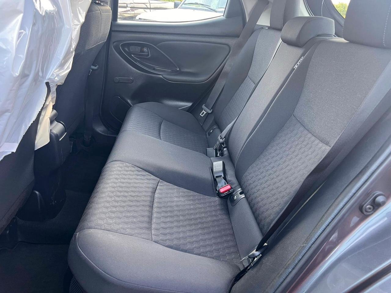 Toyota Yaris 1.5 Hybrid 5 porte Lounge