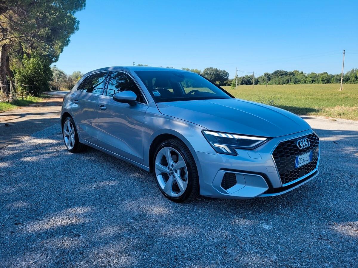 Audi A3 SPB 30 g-tron S tronic Business Advanced