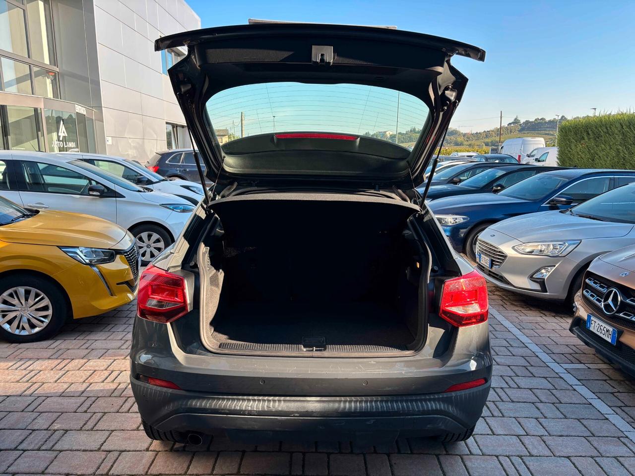 Audi Q2 1.6 TDI S tronic Business