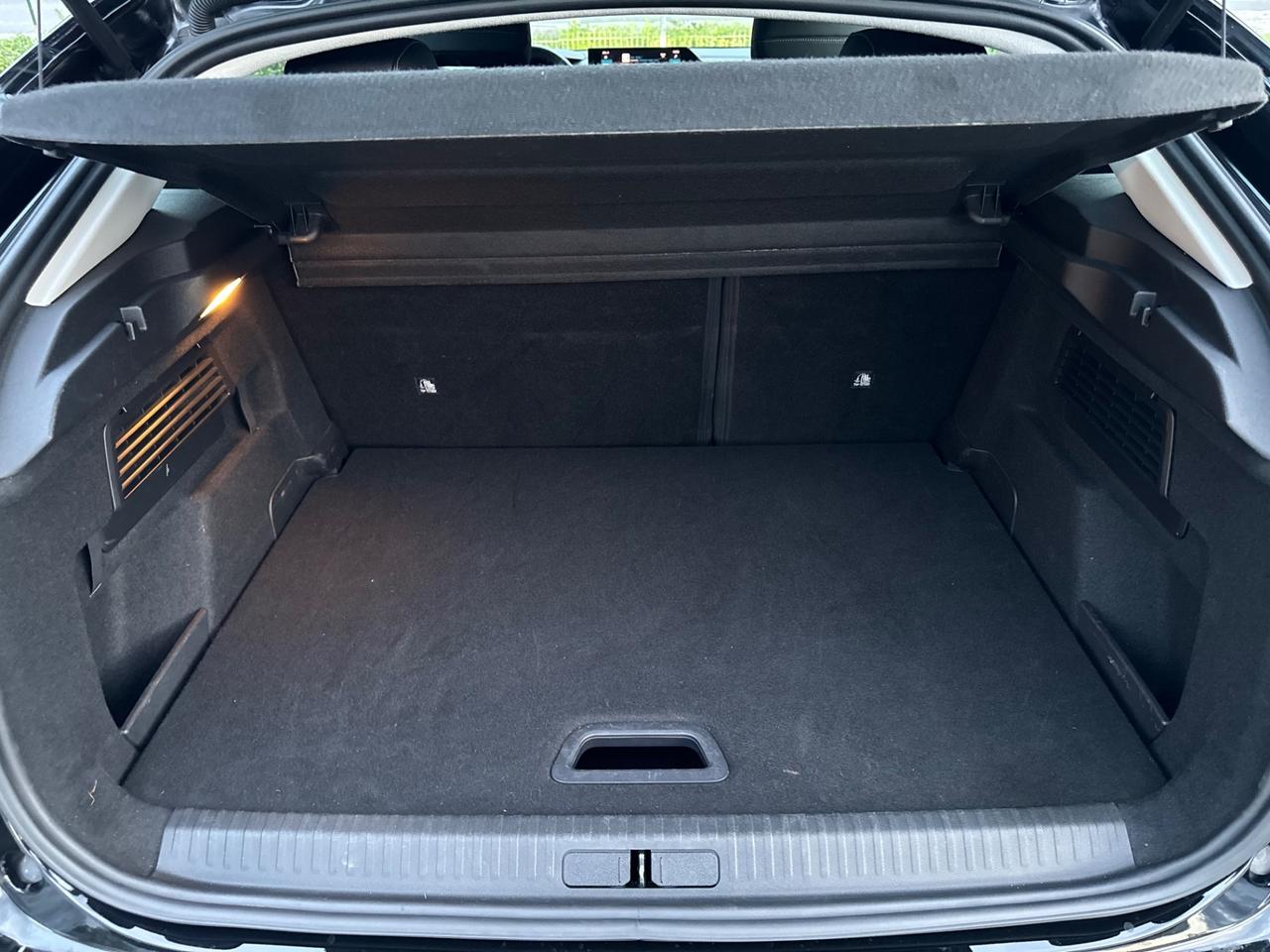 Citroen C4 BlueHDi 130 S&S EAT8 Feel Pack