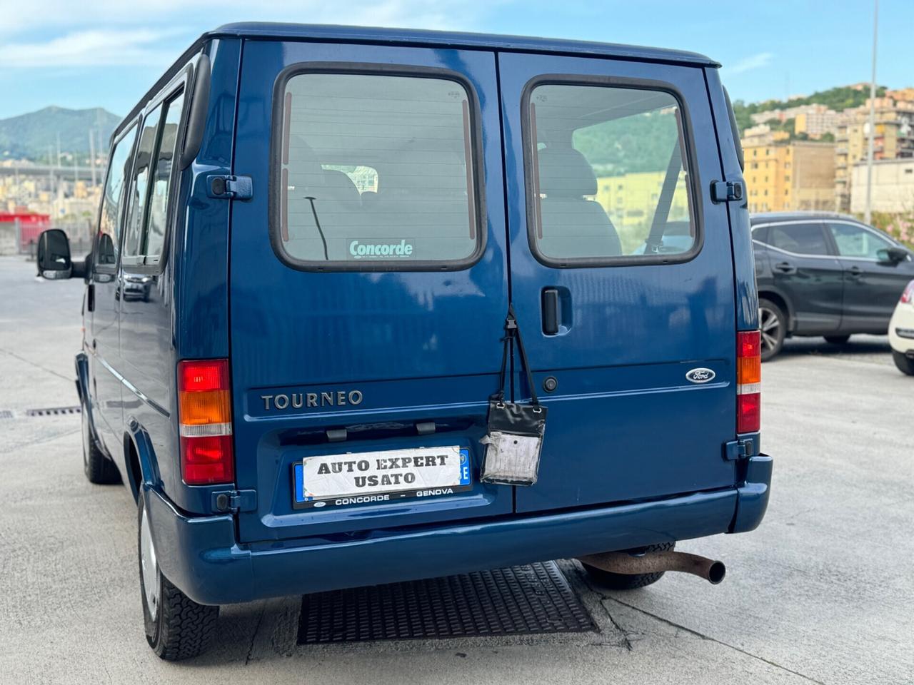 Ford Transit/Tourneo 2.5 TD/100CV PL 9 posti