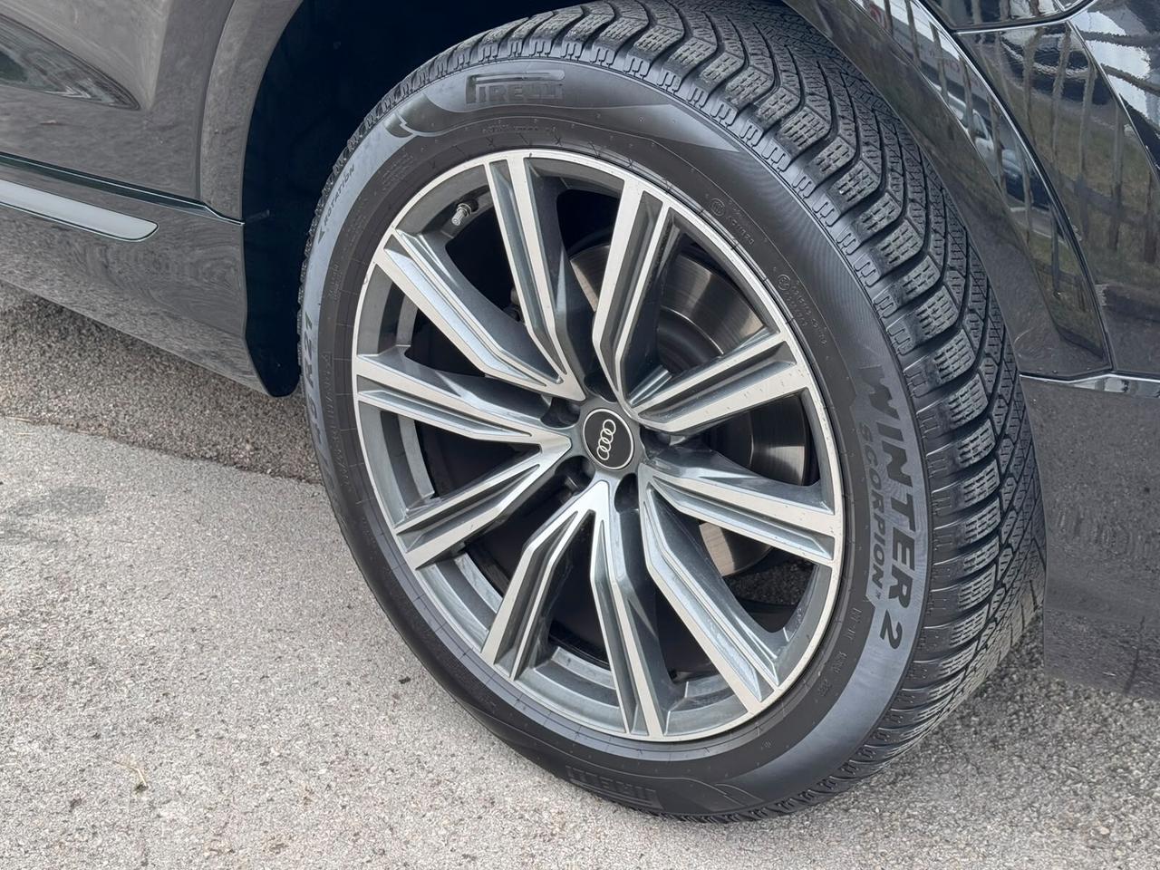 Audi Q8 50 TDI 286 CV quattro tiptronic S-line