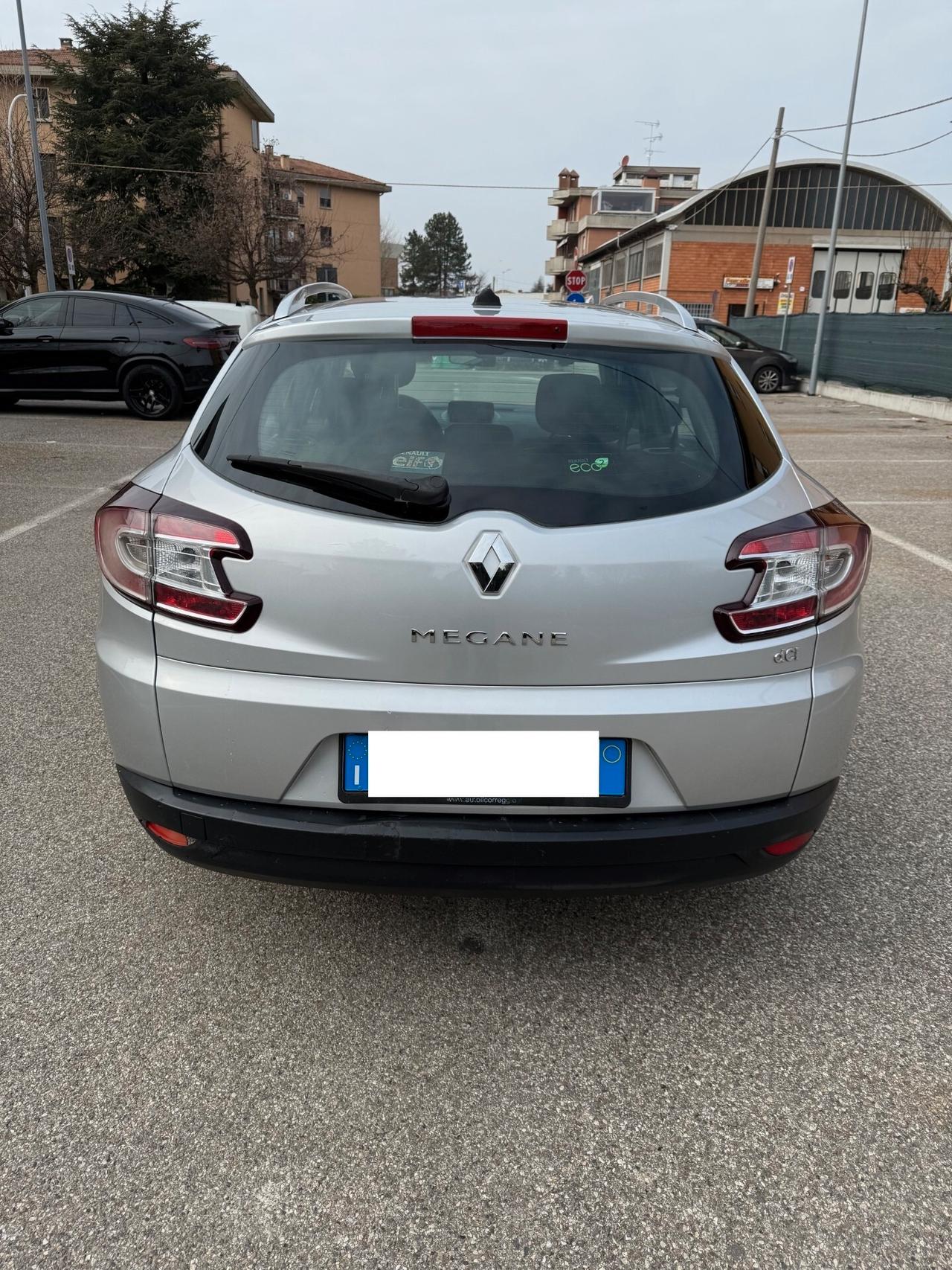 Renault Megane SporTour 1.5 dci - NAV. - 12 MESI DI GARANZIA -