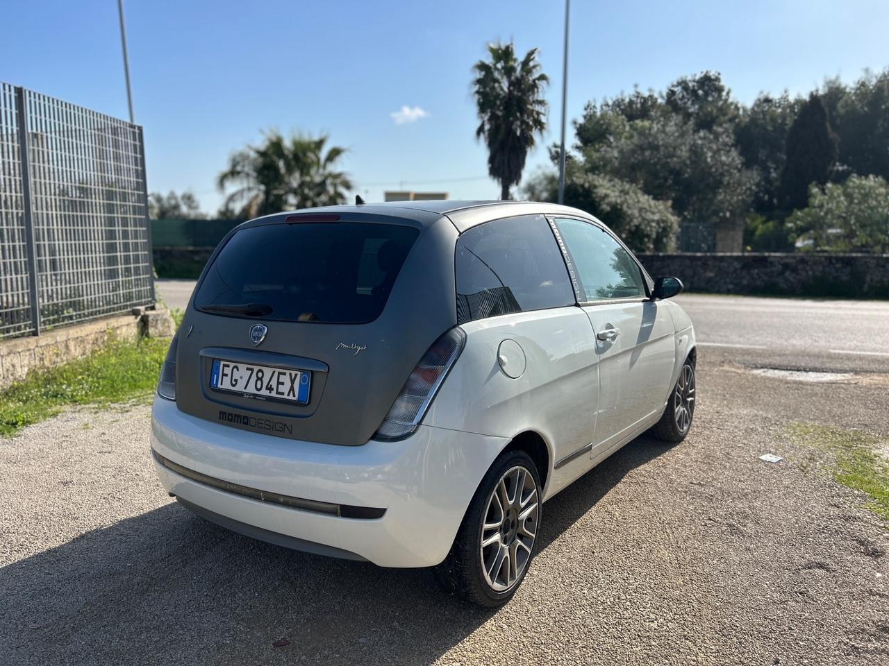 Lancia Ypsilon 1.3 MJT 75 CV MOMO DESIGN-2007