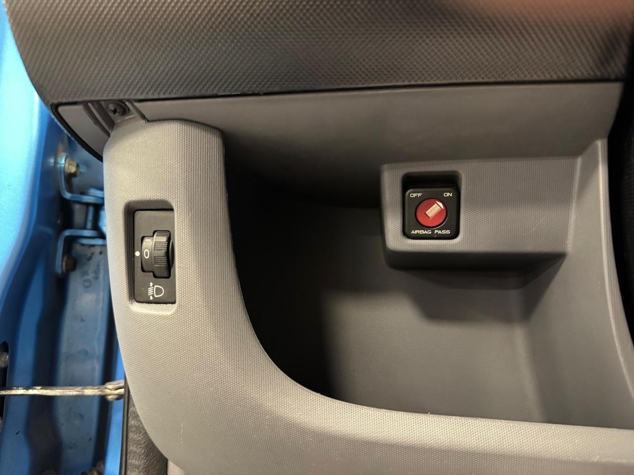 Peugeot 107 1.0 68CV 3p. Sweet Years