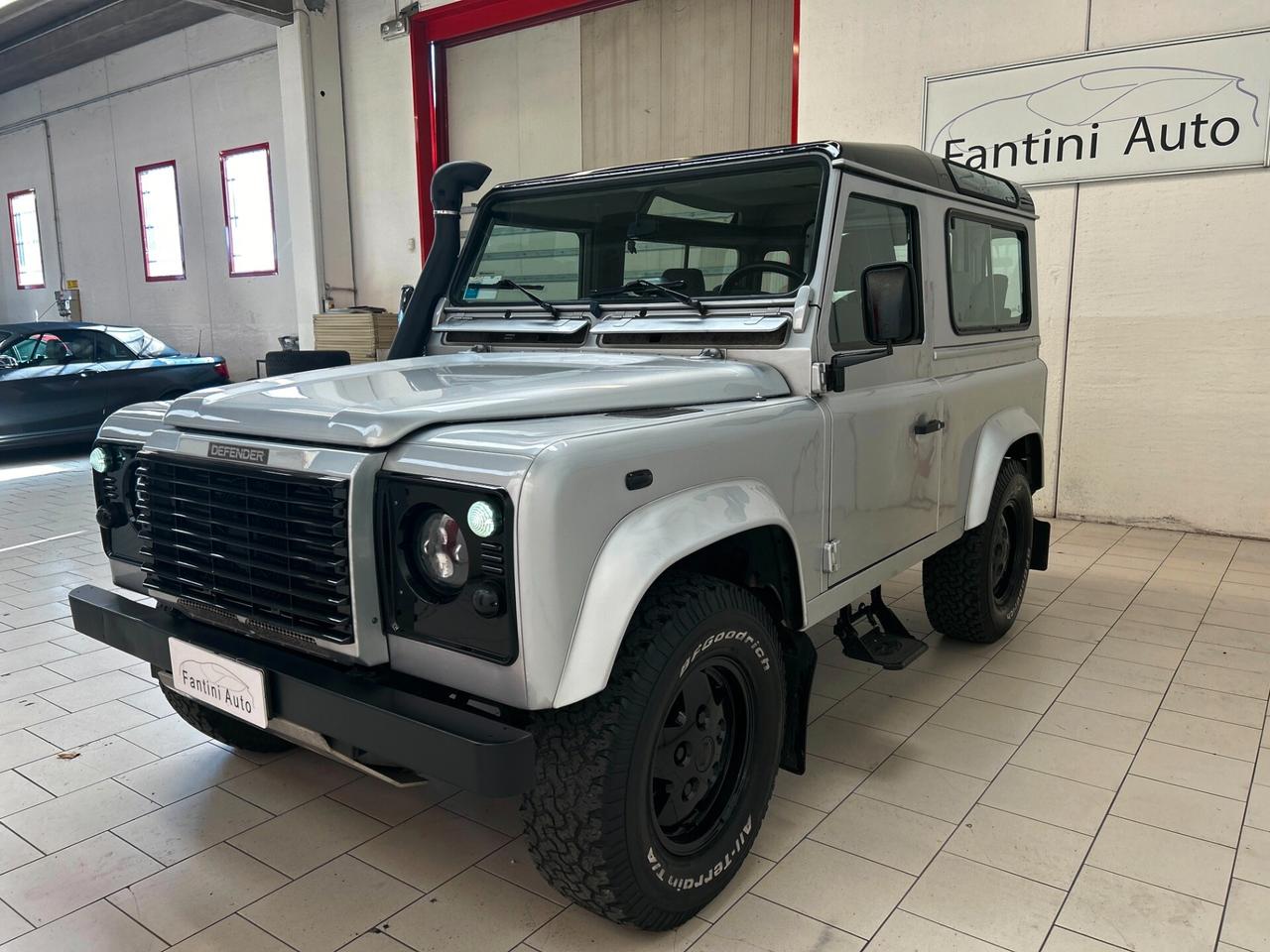Land Rover Defender 90 2.5 td5 Ok Neopatentati-DETTAGLI IN DESCRIZIONE