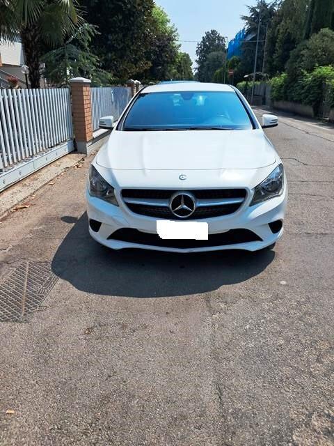 Mercedes-benz CLA 220 d Automatic Sport