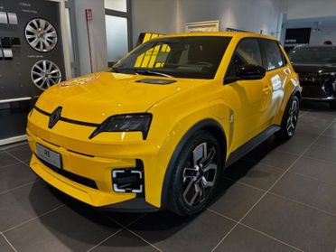 Renault 5 E-Tech Electric 40 KWH techno 120 cv urban range