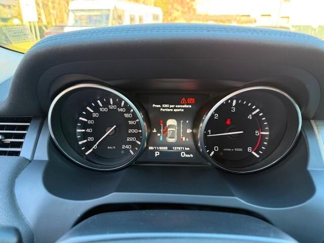 Land Rover Range Evoque 2.2 TD4 5p. Pure