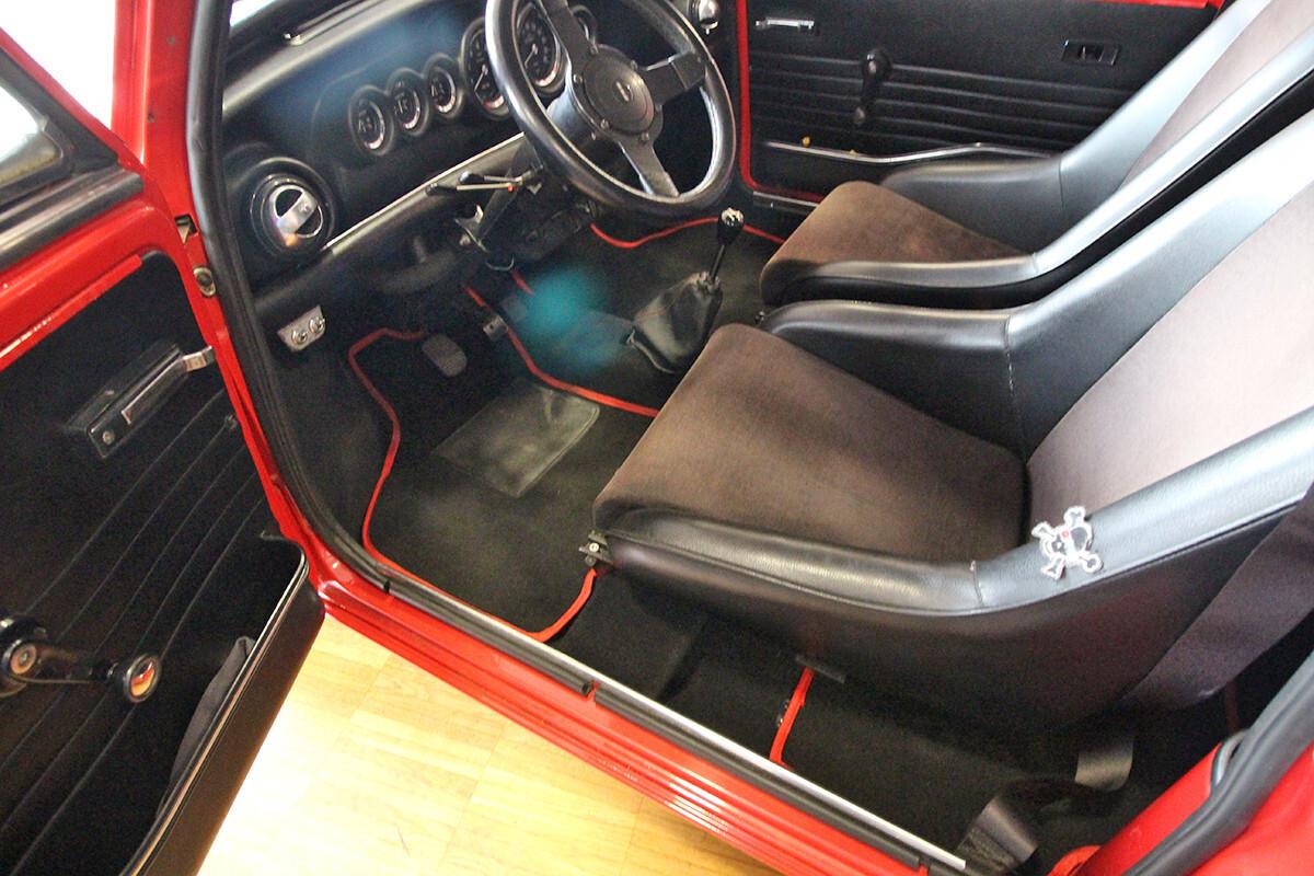 Innocenti Mini Cooper 1300 Export tipo B 39/7 MK3 87 CV