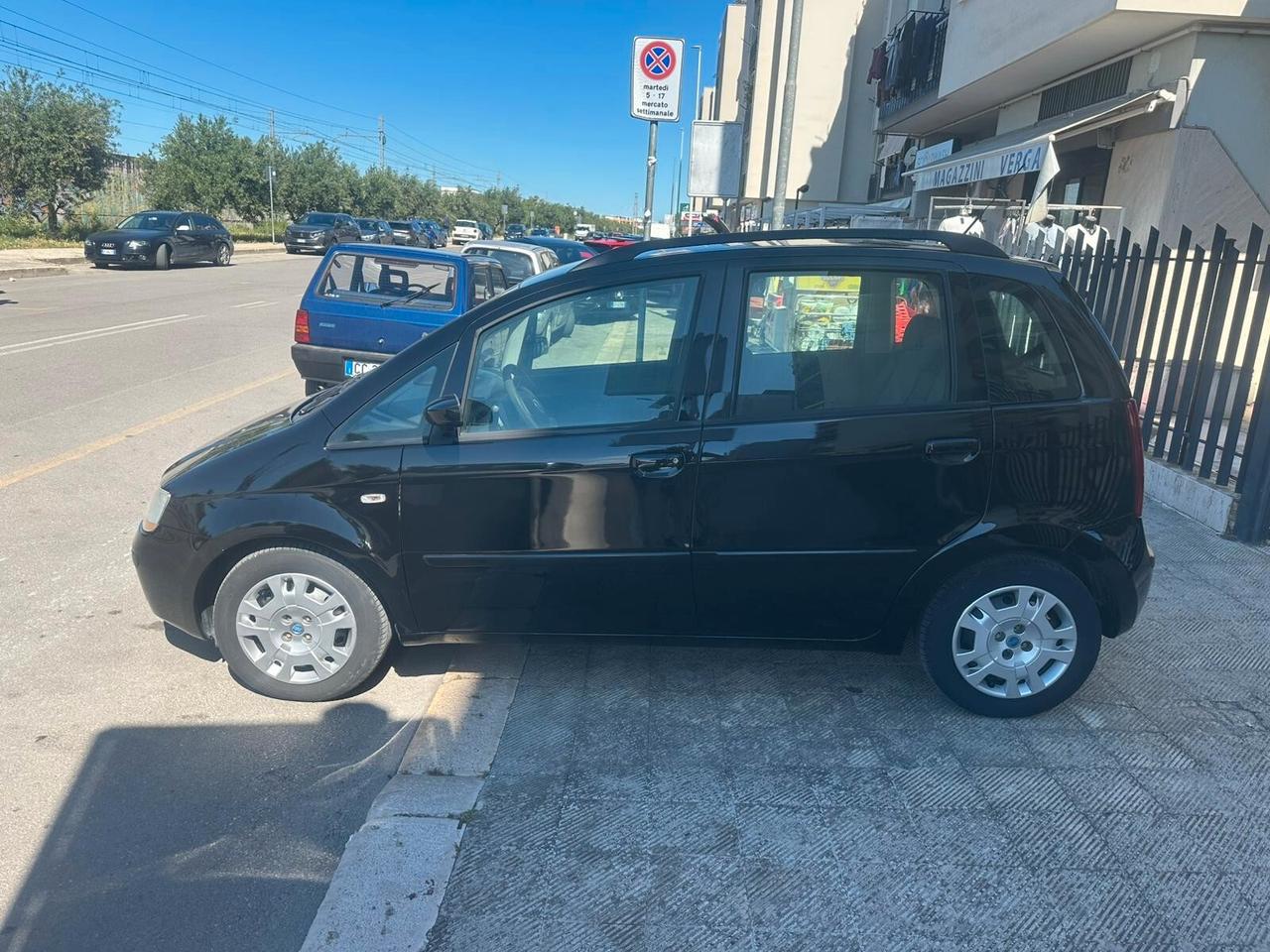Fiat Idea 1.3 Multijet 16V 70 CV BlackEnergy