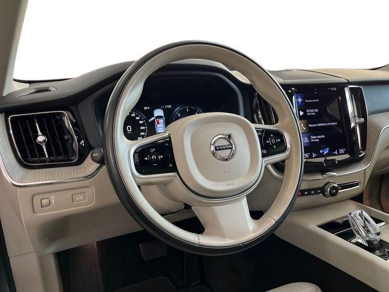 Volvo XC60 II 2018 2.0 b5 Inscription awd auto my20