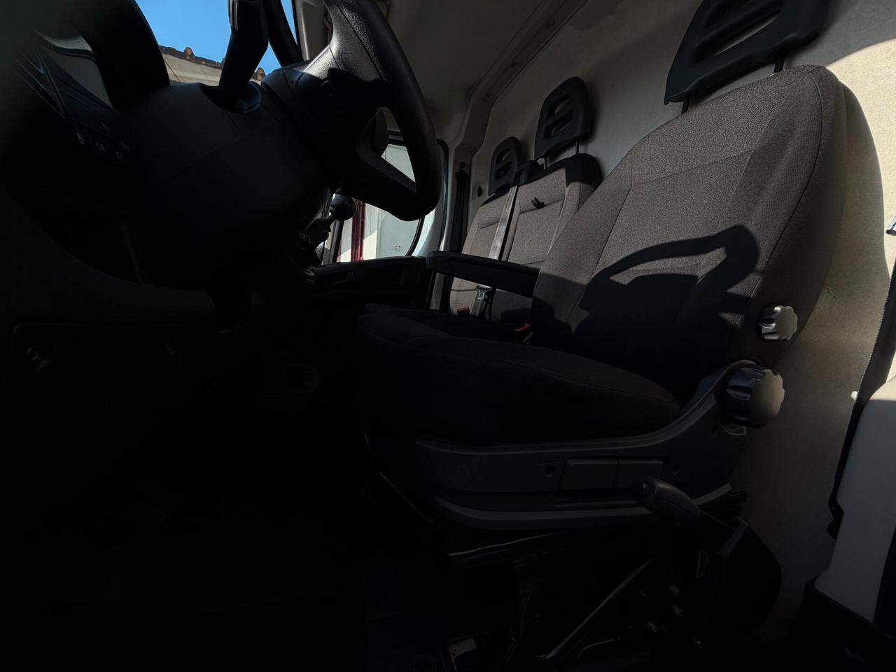 FIAT DUCATO PROFESSIONAL 35 2023 L3H2 2.2 140CV LEGGI