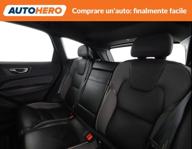 VOLVO XC60 B4 (d) AWD Geartronic R-design