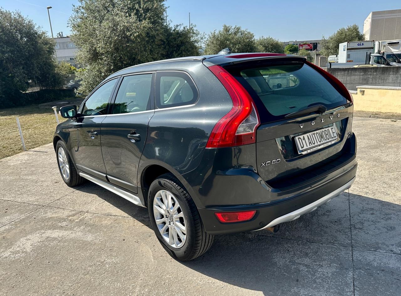 Volvo XC 60 XC60 2.4 D 163 CV AWD Geartronic Summum