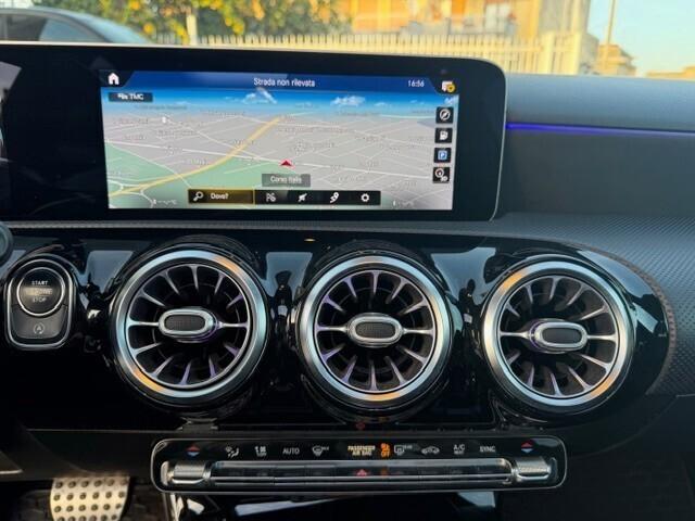 Mercedes-benz A 200 d AMG Premium