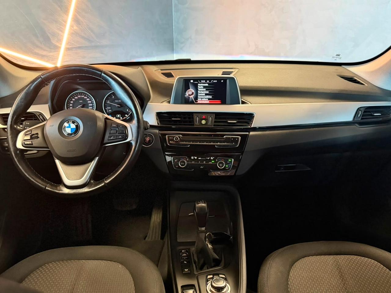 Bmw X1 xDrive18d Business