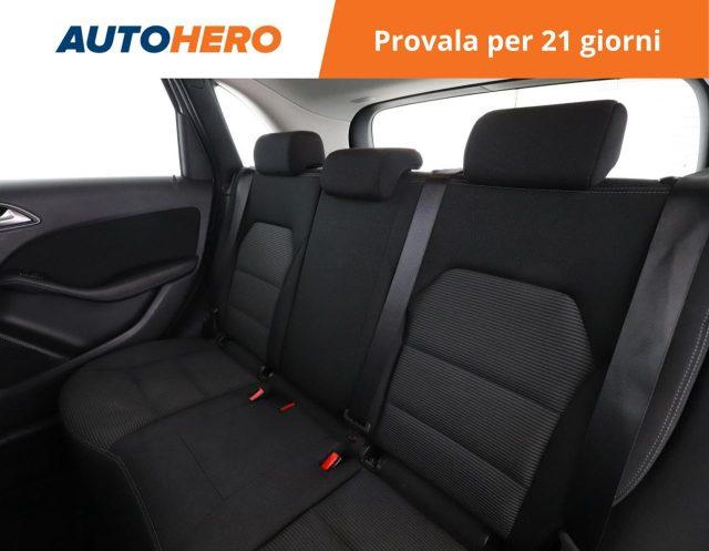 MERCEDES-BENZ B 180 d Business