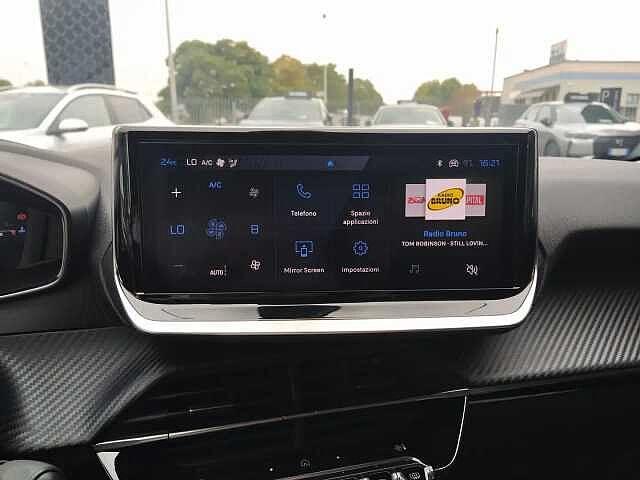 Peugeot 208 1.2 Hybrid 110cv ALLURE + DRIVE ASSIST KM ZERO