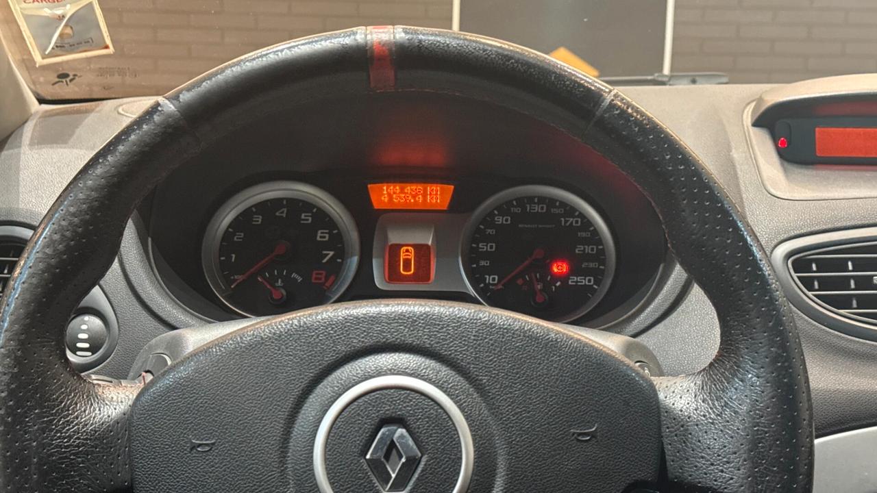 Renault Clio 2.0 200CV 3 porte RS F1 Team - 2007