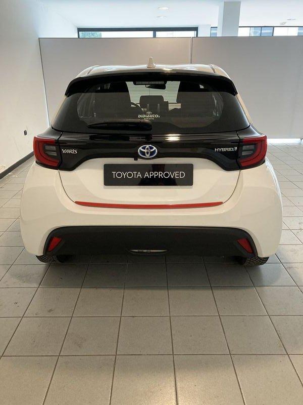 Toyota Yaris Hybrid Trend MY22
