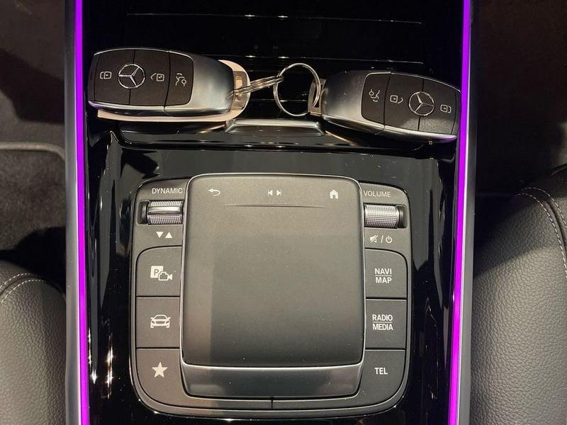 Mercedes-Benz EQB 300 Sport 4matic