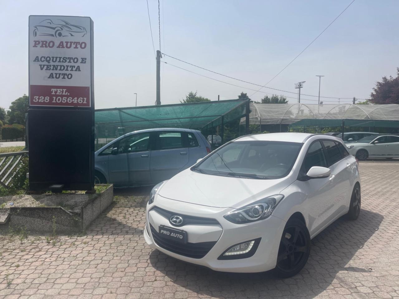 Hyundai i30 Wagon 1.6 CRDi Go! Brasil