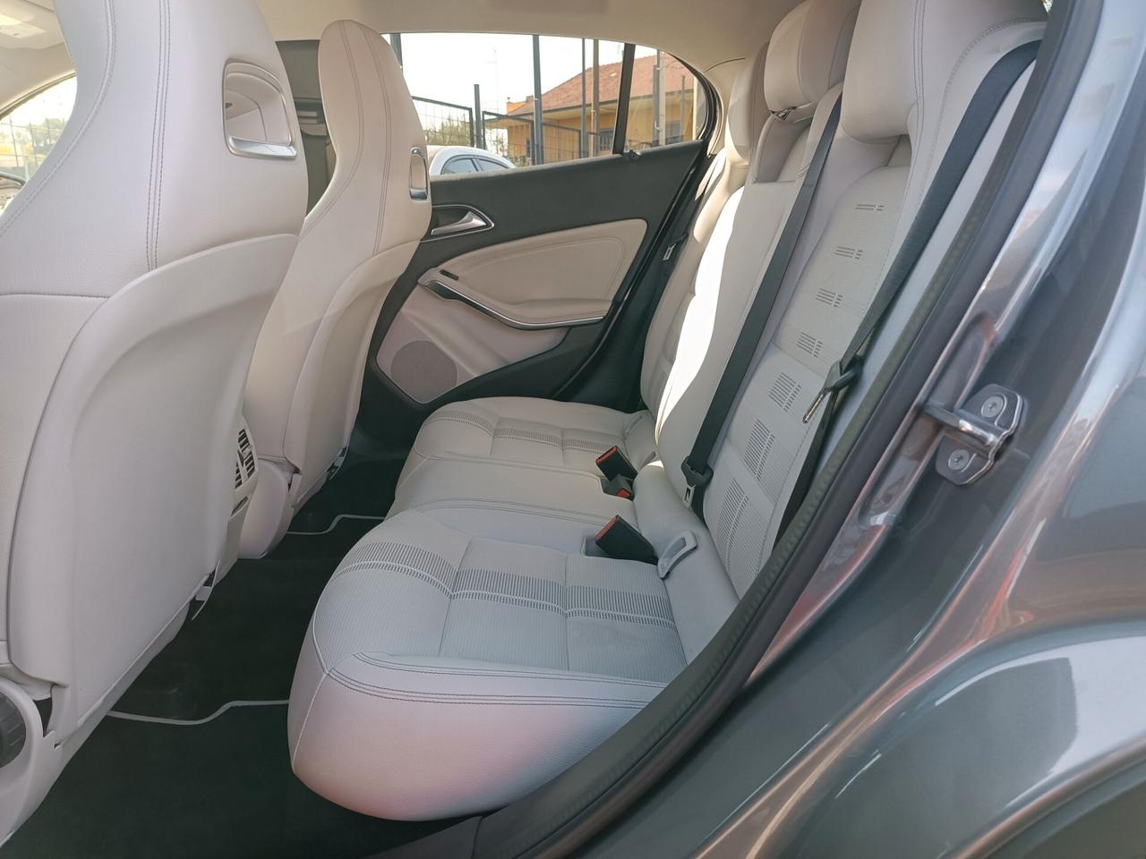 Mercedes-benz GLA 200 d Automatic Executive