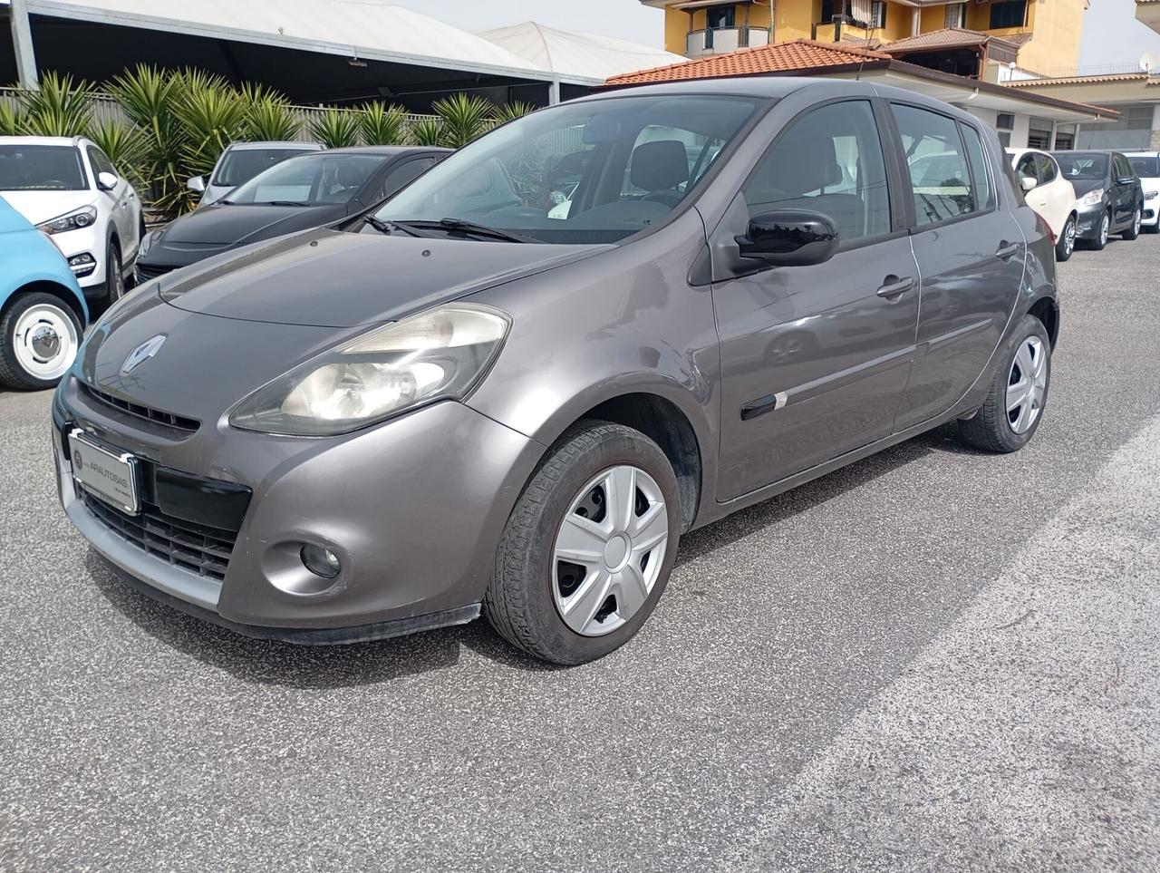 Renault Clio 1.2 16V 5 porte 20th Anniversario