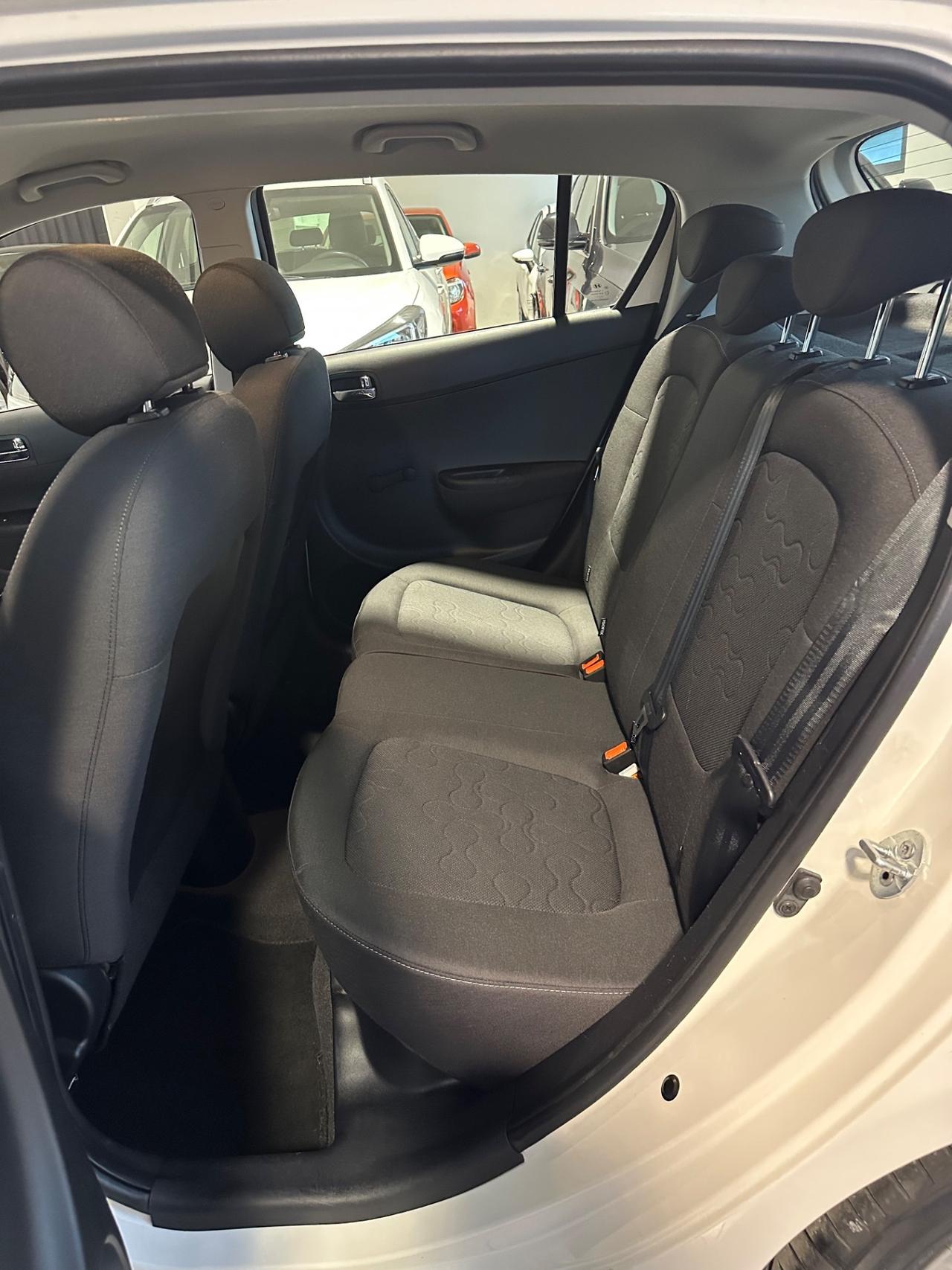 Hyundai i20 1.4 CRDi 5p. Sound Edition