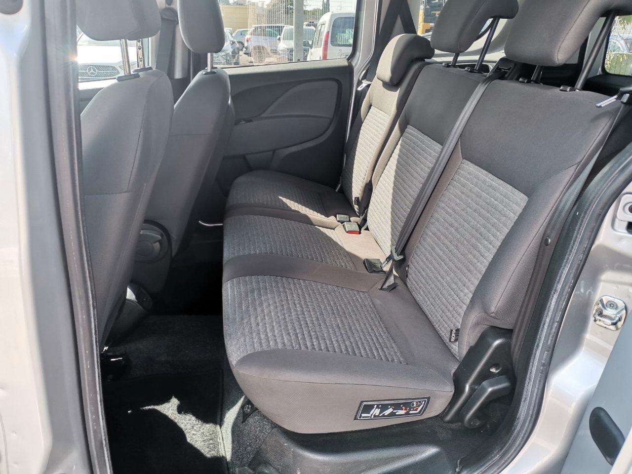 Fiat Doblo 1.6 mjt 16v Lounge 95cv