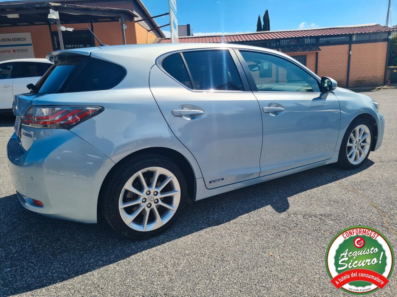 Lexus CT 200h Hybrid Luxury*AUT*NAVI*CAMERA*CRUISE*