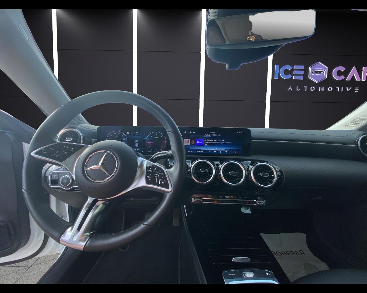 Mercedes-Benz CLA 180 d Automatic Shooting Brake Progressive Advanced Plus TETTO!