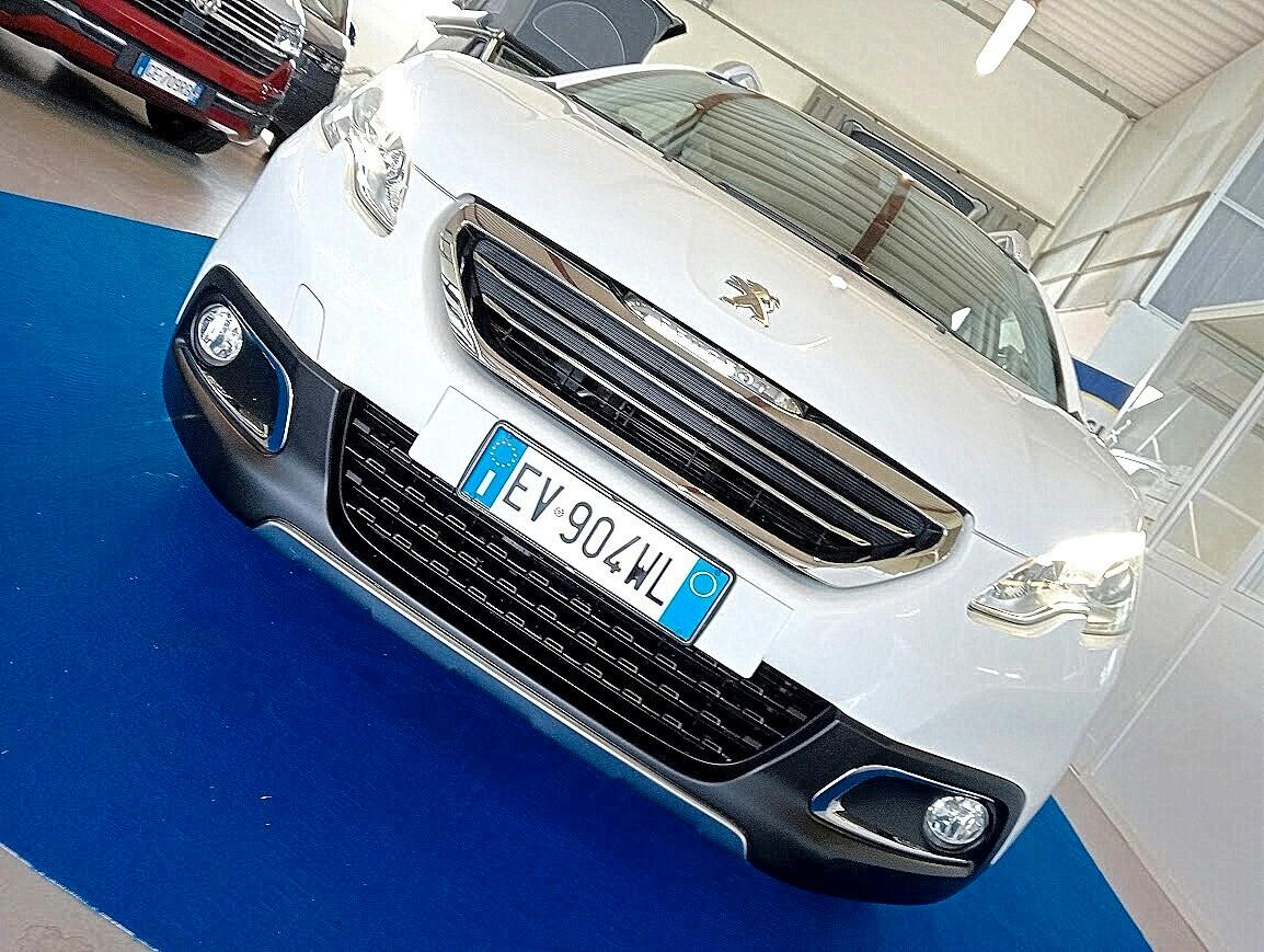 Peugeot 2008 1.2 82cv ALLURE TETTO PANORAMICO UNIPROPR