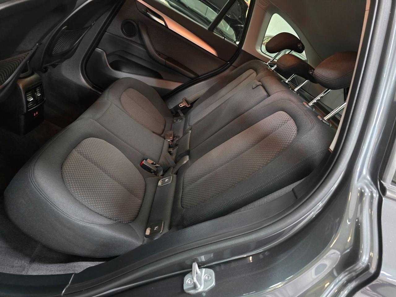 Bmw X1 sDrive16d Business Advantage AZIENDALE IVA ESPOSTA!