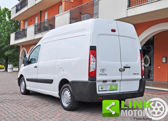 TOYOTA Proace 2.0 D Furgone Lounge 12q L2H2