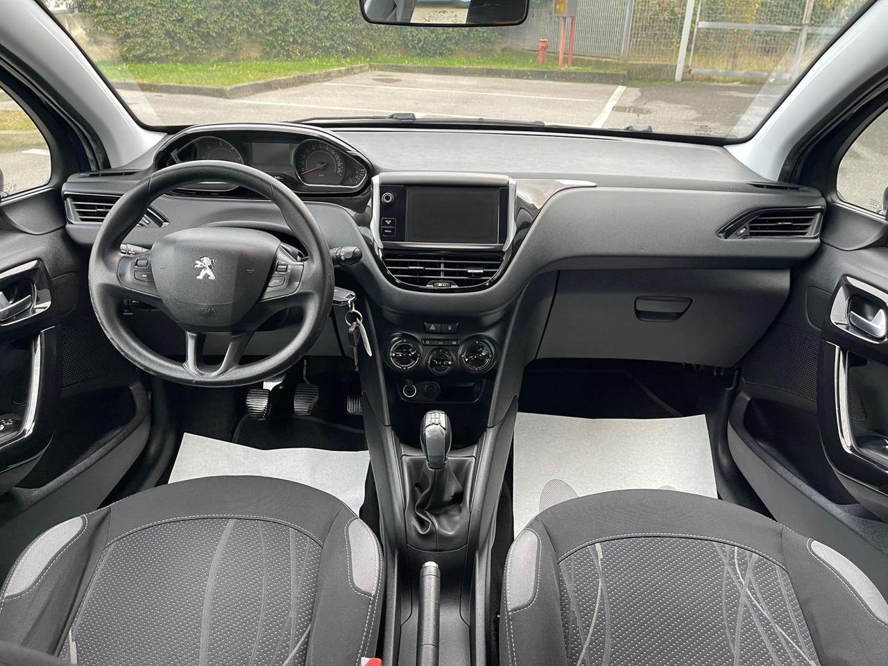 Peugeot 208 1.6 e-HDi 92 CV Stop&Start 5 porte Allure