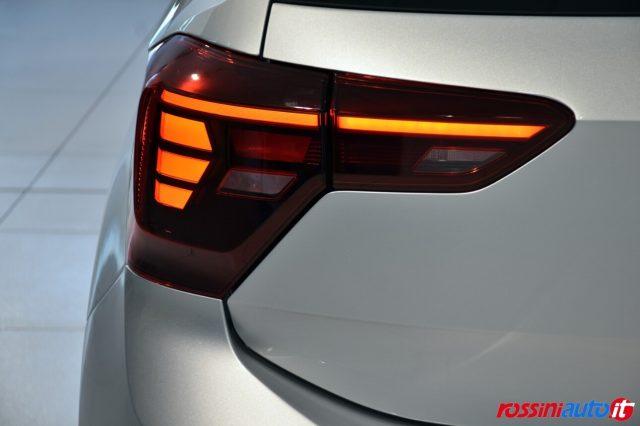 VOLKSWAGEN Polo 1.0 TSI 95 CV DSG LIFE + TECH PACK - 2XCLIMA - PDC