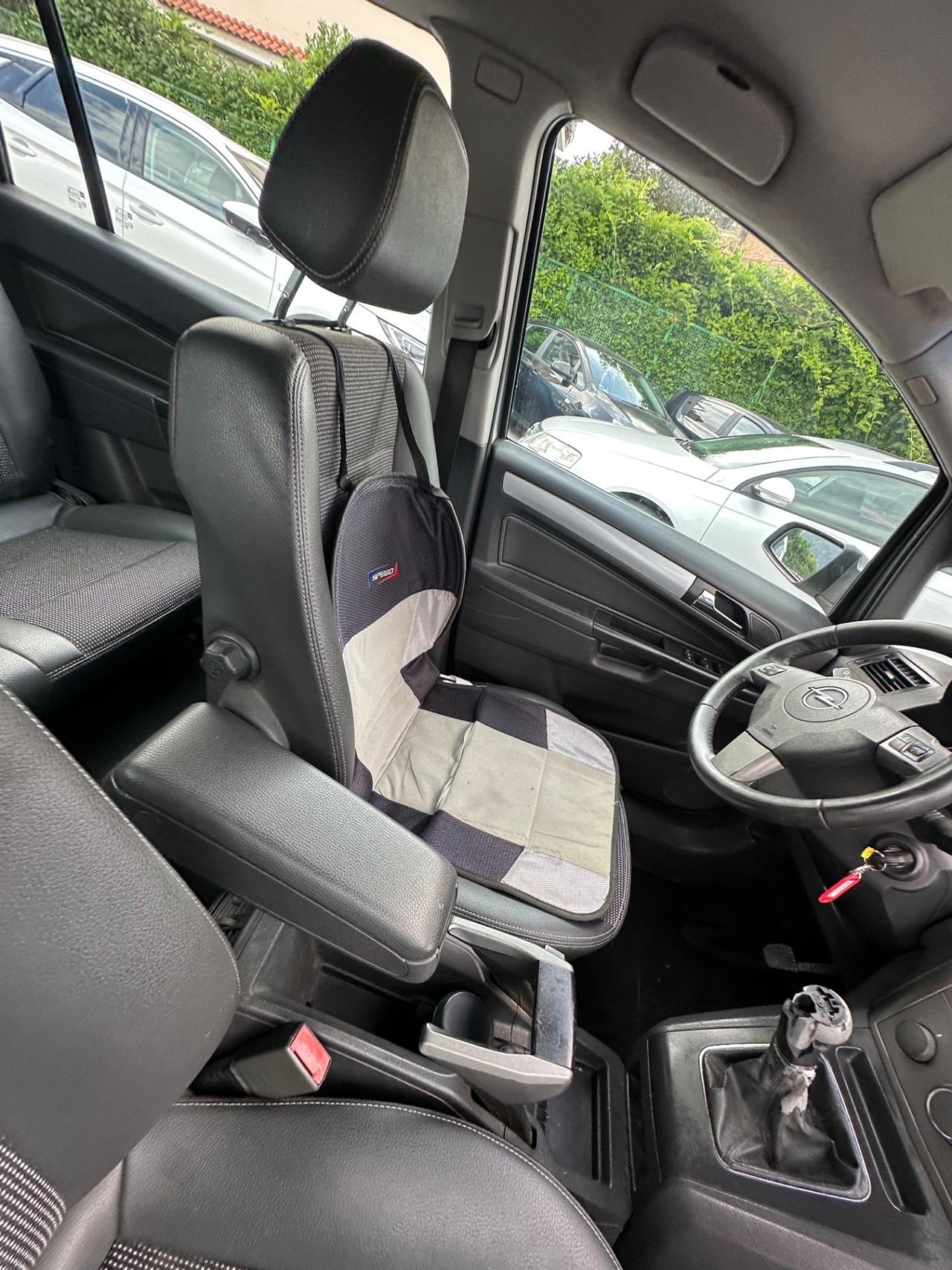 Opel Zafira 1.6 16V ecoM 94CV Cosmo
