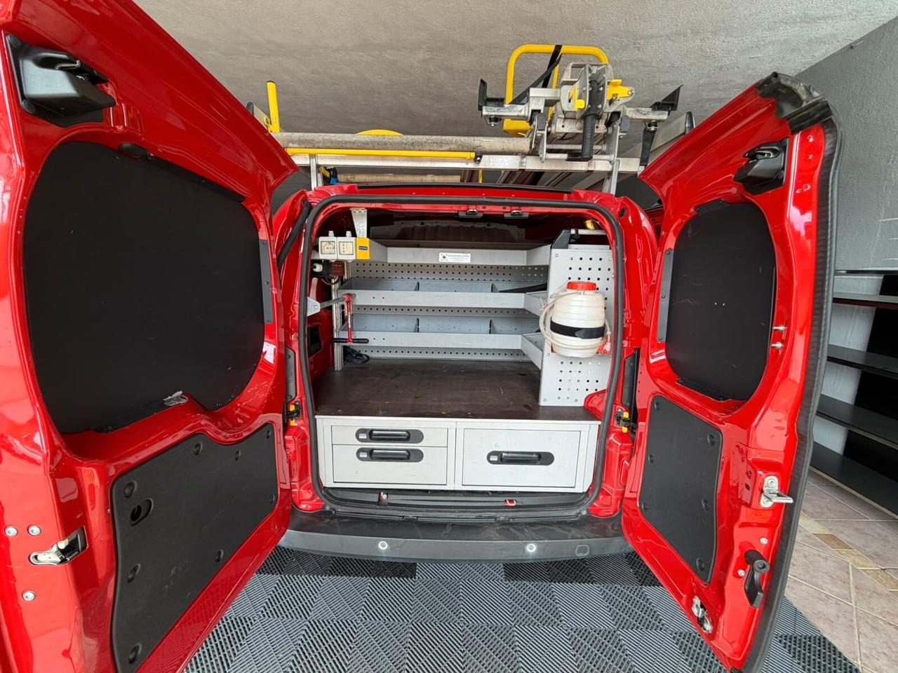 Fiat Fiorino 1.3 mjt 95cv - OFFICINA MOBILE (smontabile)