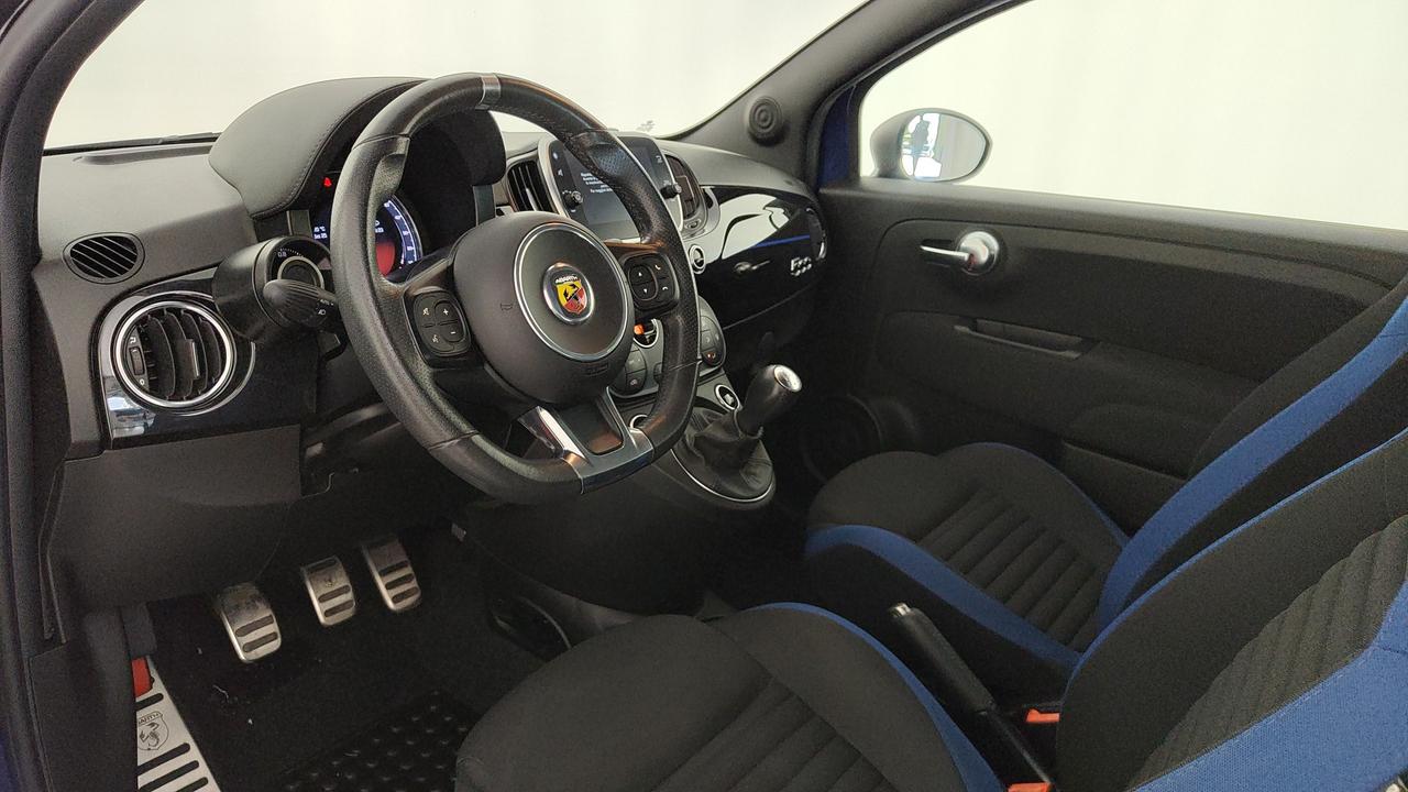 ABARTH 595 2016 - 595 1.4 t-jet Yamaha monster energy 165cv
