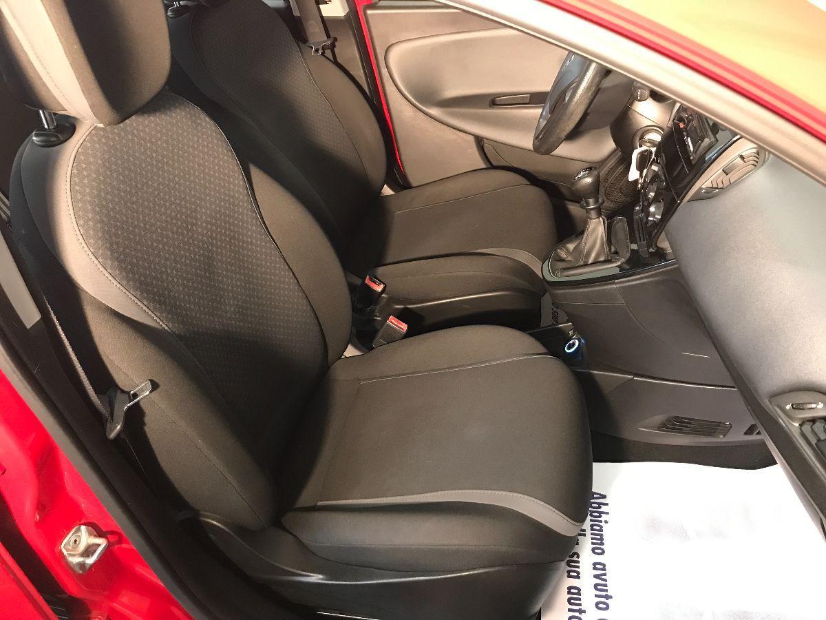 LANCIA Ypsilon 1.2 69 CV 5p. GPL Ecochic Gold