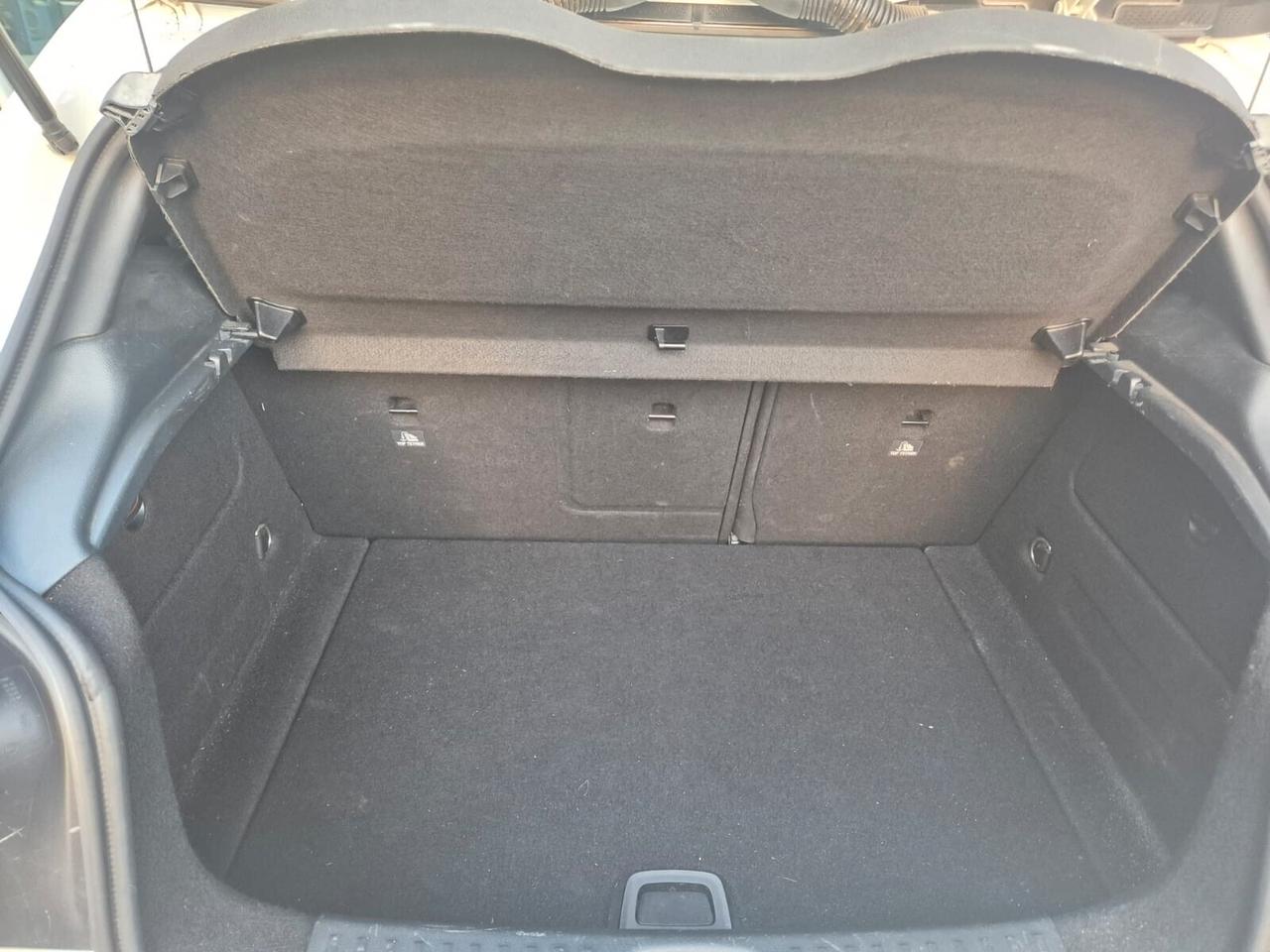 MB A180 d Premium AMG E6B--OK Neopat.!!!