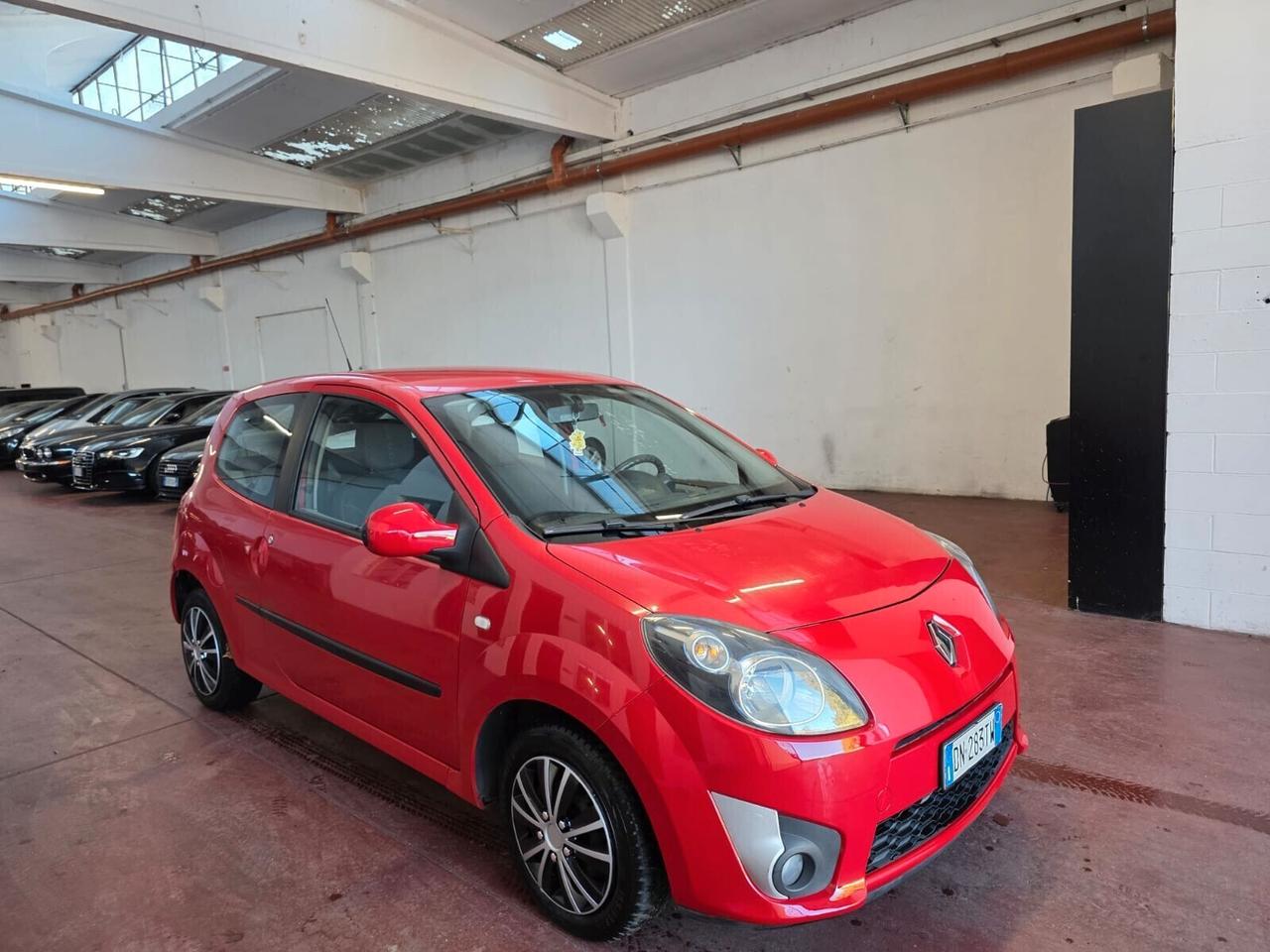 Renault Twingo 1.2 8V Dynamique 77. 000KM BENZINA NEOPAT