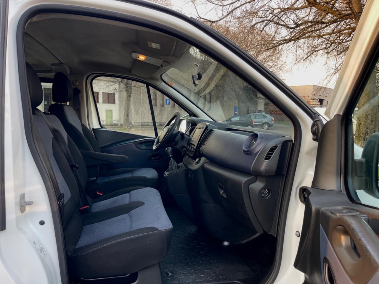 Opel Vivaro 29 1.6 BiTurbo S&S EcoFLEX PC-TN Combi 9 posti 2016