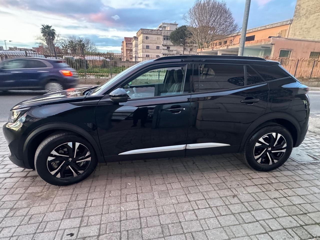 Peugeot 2008 BlueHDi 110 S&S Allure Pack