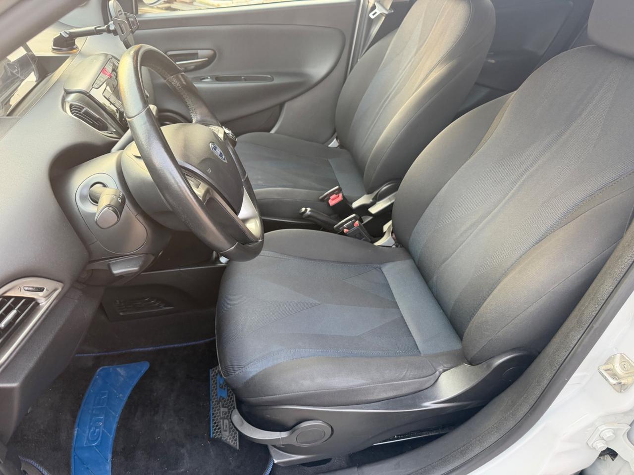 LANCIA YPSILON 1.2 BENZINA EURO6D-TEMP 104.000KM
