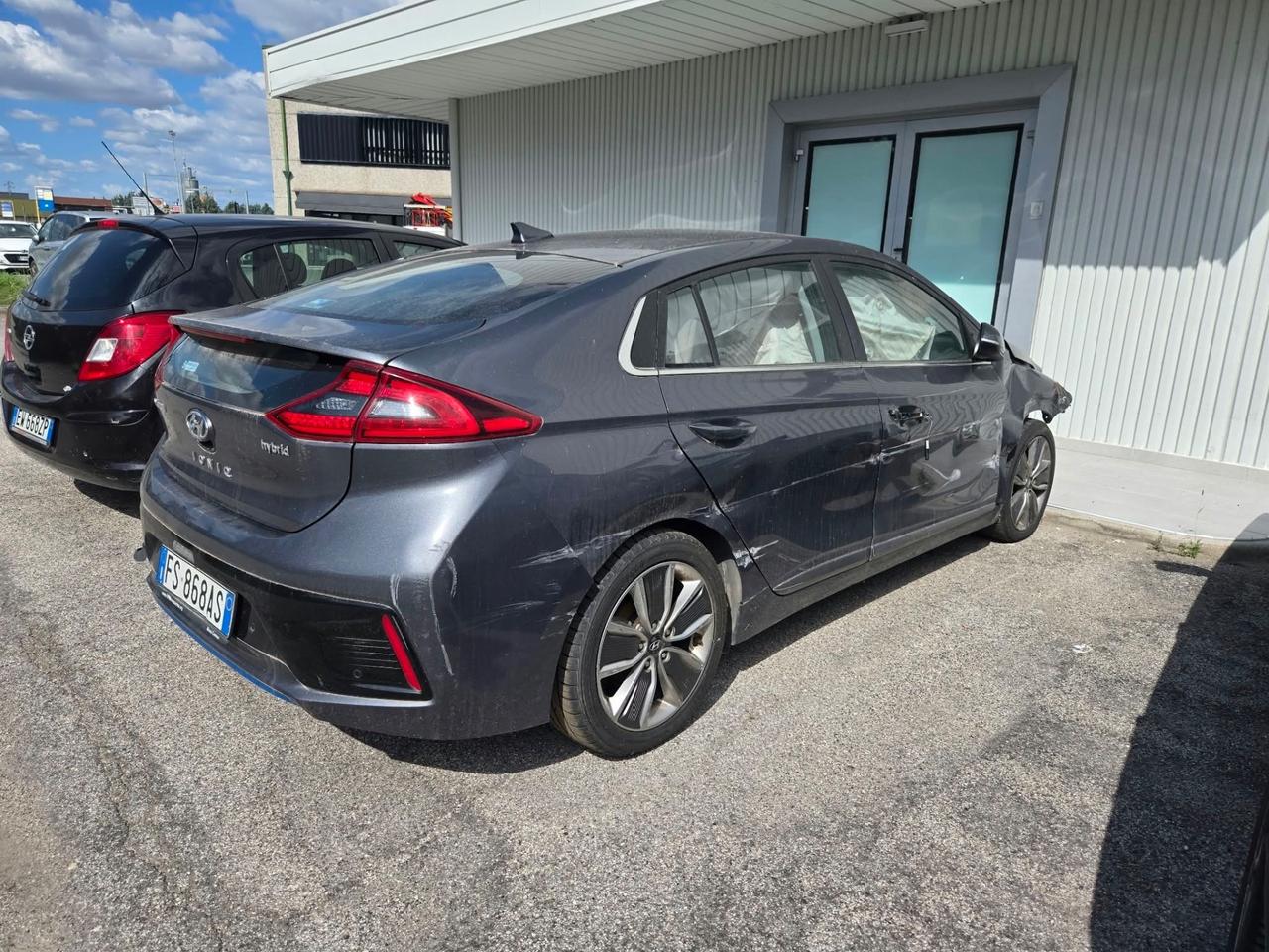 Hyundai Ioniq 1.6 Plug-in Hybrid DCT Style