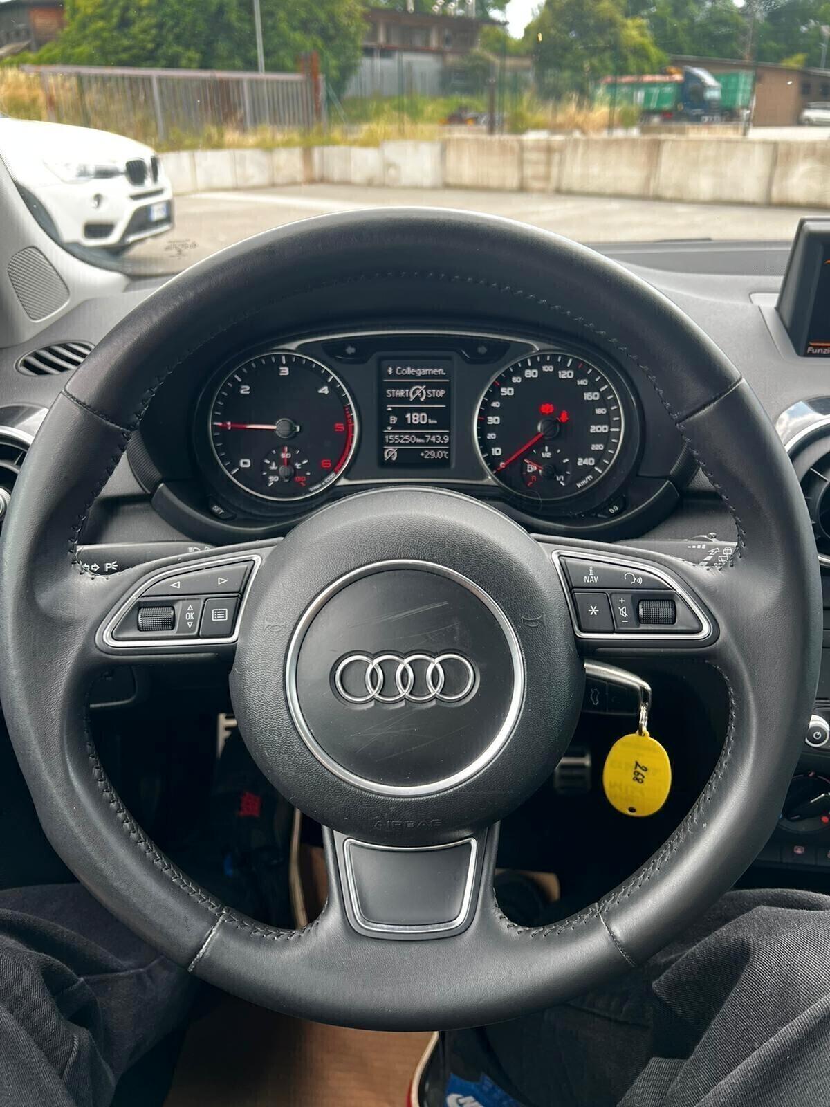 Audi A1 1.6 TDI S line edition plus