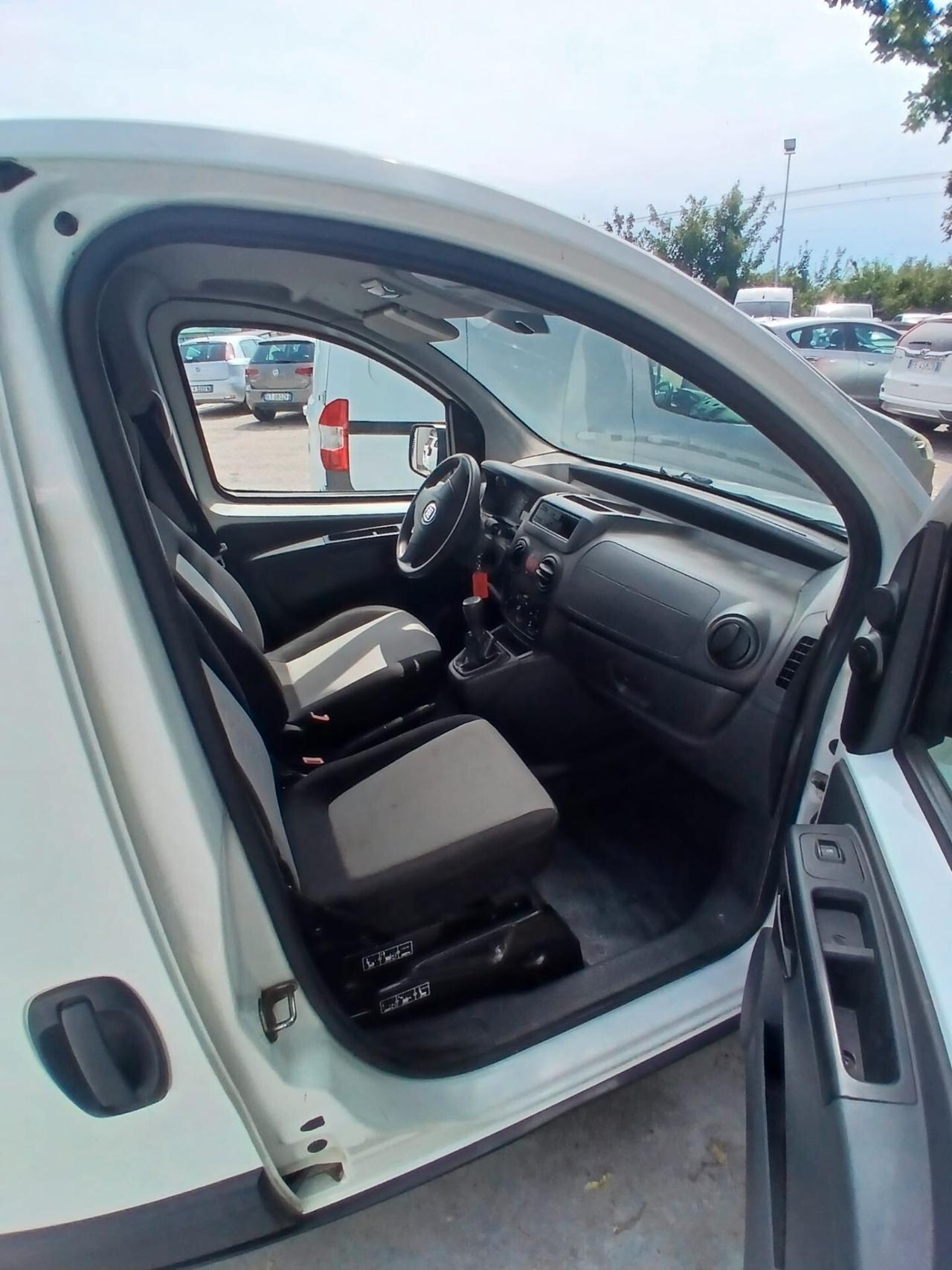 FIAT FIORINO 1.3 MULTIJET MODELL 2011 GANCIO DI TRAINO MODELL 2011
